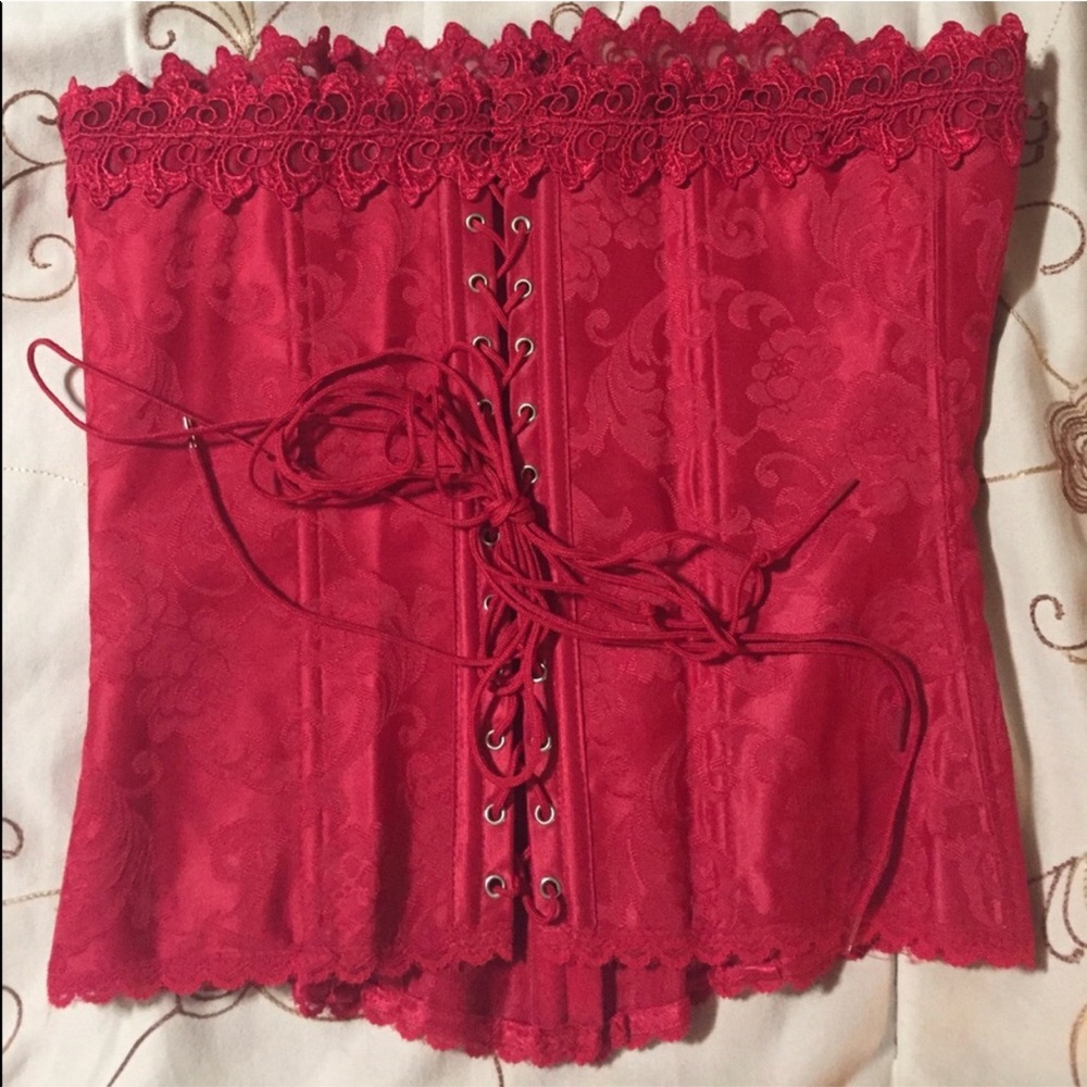 Perfect Red Lace corset
